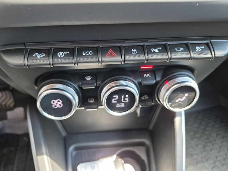 Dacia Duster DUSTER Prestige SCe 115 S&S 4WD — photo 15
