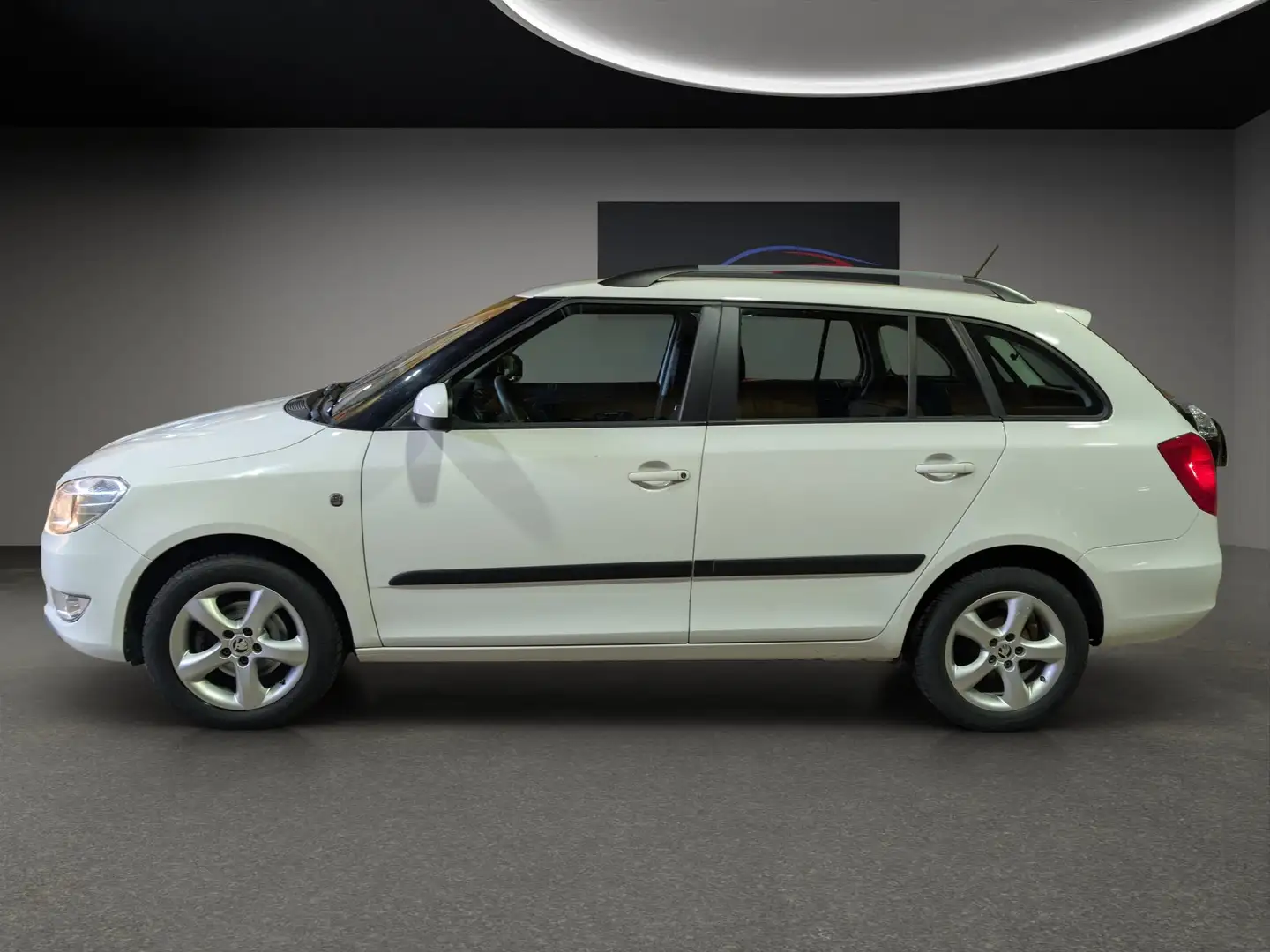 Skoda Fabia Combi 1.2 TSi*2.Hand*original Km*Klima*Garantie Weiß - 2