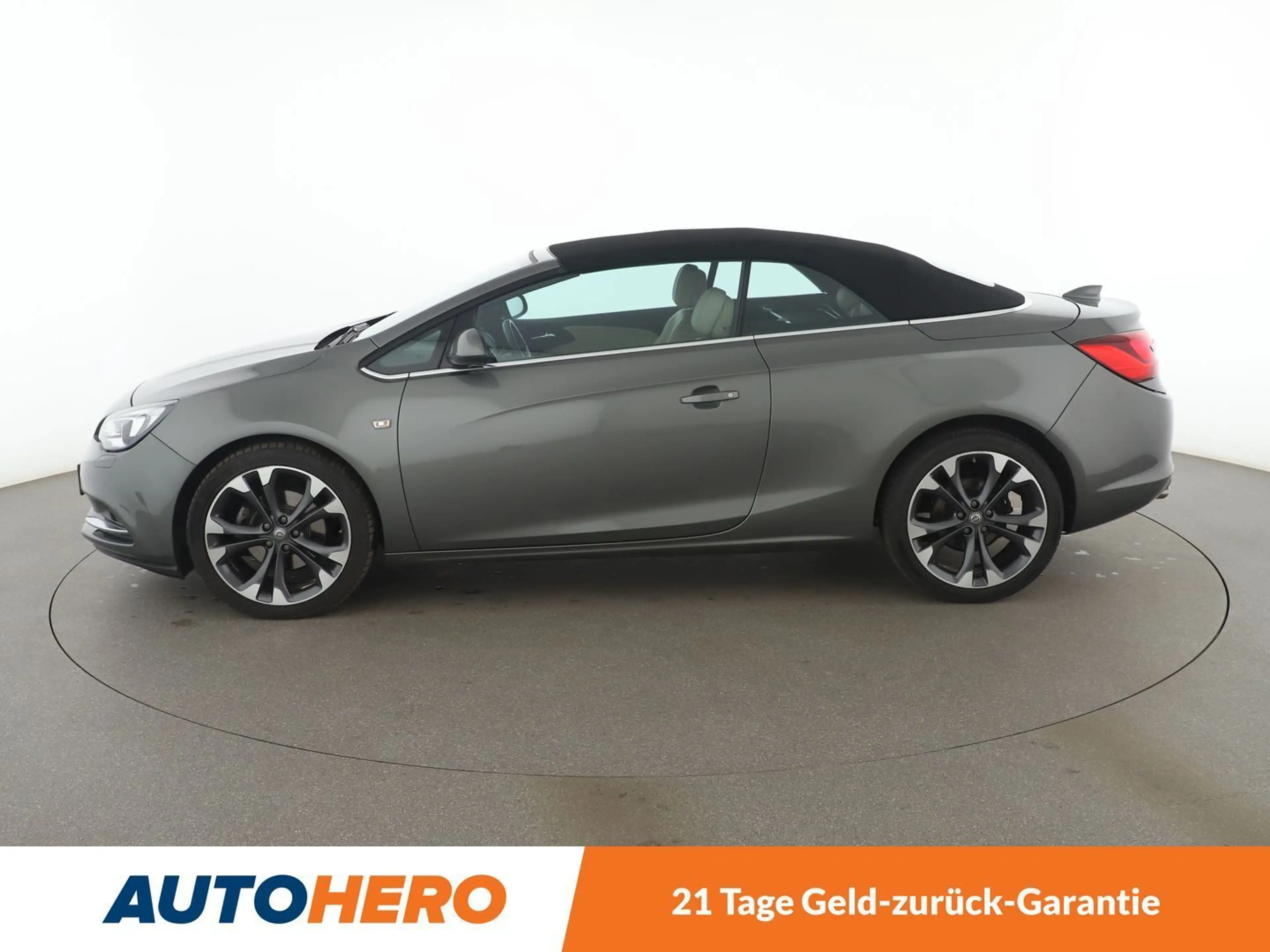 Opel Cascada 1.6 SIDI Turbo Active Aut.*NAVI*BiXENON*TEMPO*PDC* — photo 3