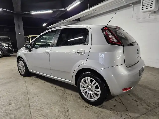 Fiat Punto view 6