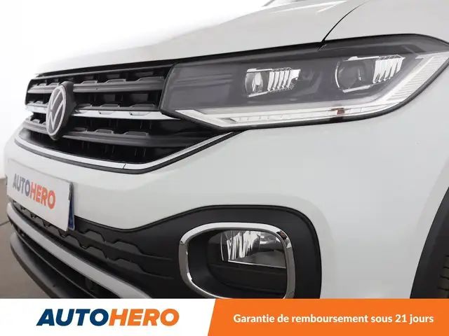 Volkswagen T-Cross view 28
