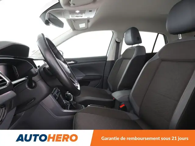 Volkswagen T-Cross view 10
