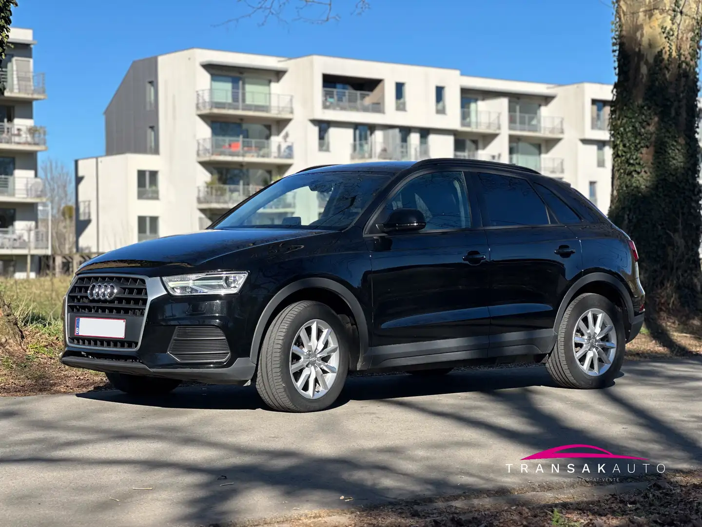 Audi Q3 2.0 TDi Design S tronic Garantie 12 mois Schwarz - 2