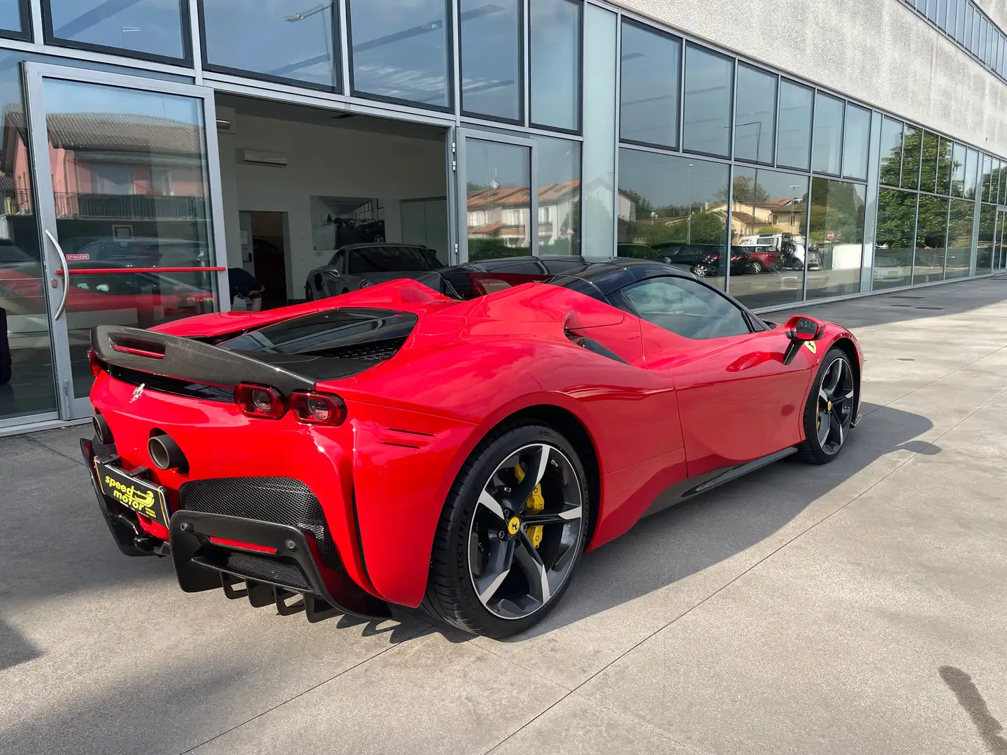 Ferrari SF90 Spider ASSETTO FIORANO - FULL CARBON - VAT CAR Rot - 2