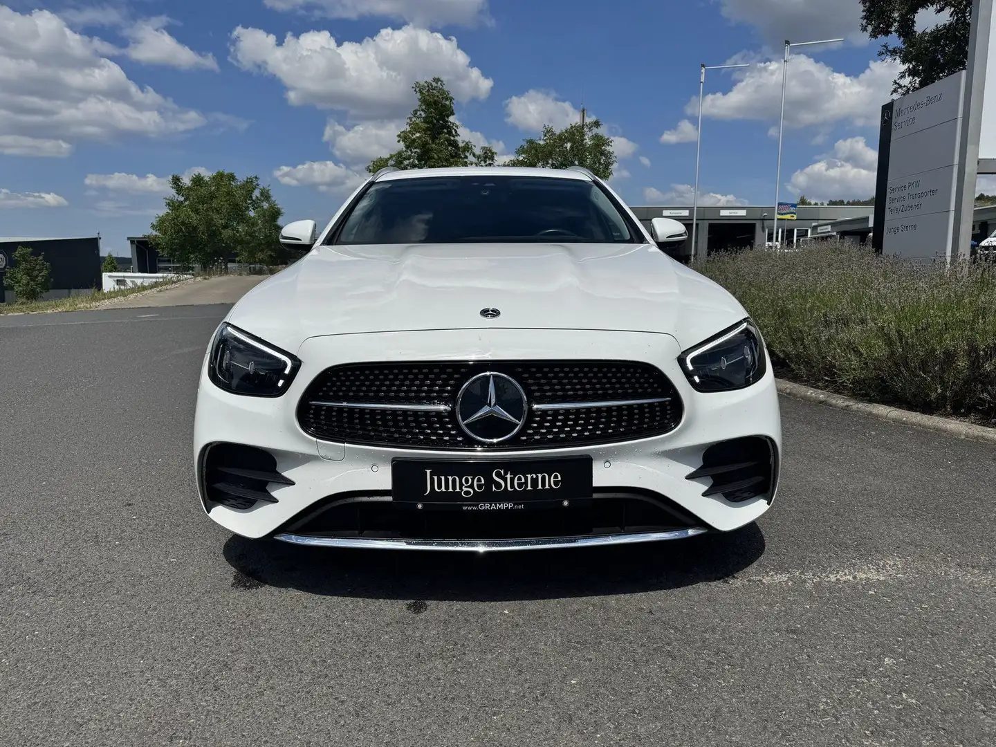 Mercedes-Benz E 200 T d AVANTGARDE*AMG*Standheizung*MBUX* Blanc - 2