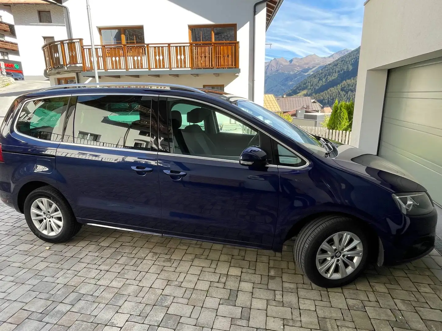 SEAT Alhambra Alhambra Austria Edition Executive 1,4 TSI Austria Edition Executive Blau - 2