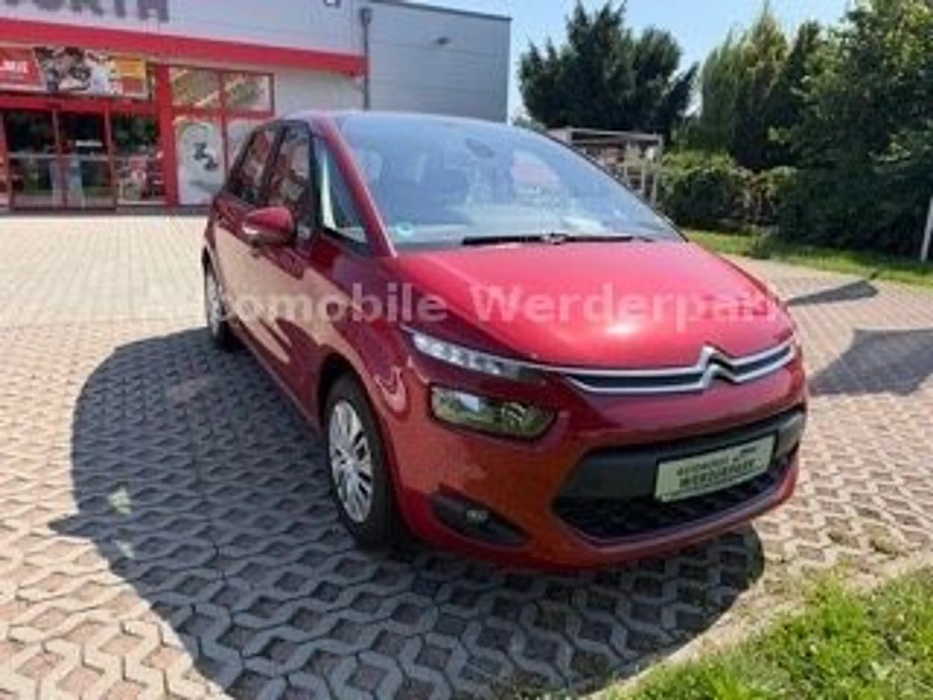 Citroen C4 Picasso /Spacetourer Attraction — photo 5