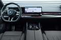 BMW i5 EDrive40 | M Sportpakket Pro / Innovation Pack / C Grijs - thumbnail 11