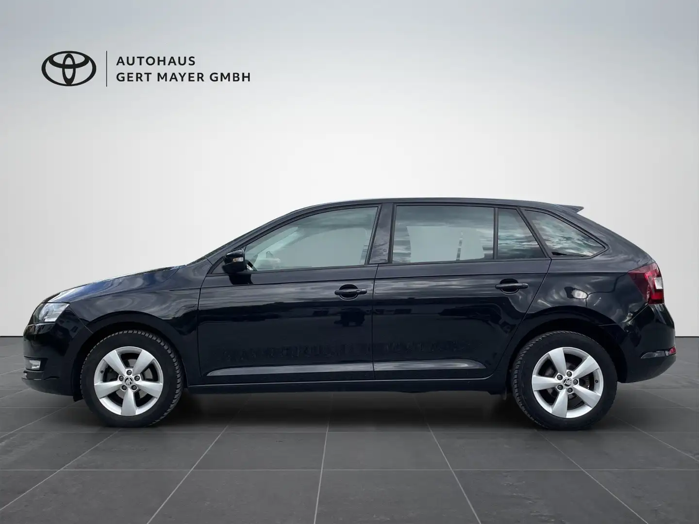 Skoda Rapid Spaceback Sport Negru - 2