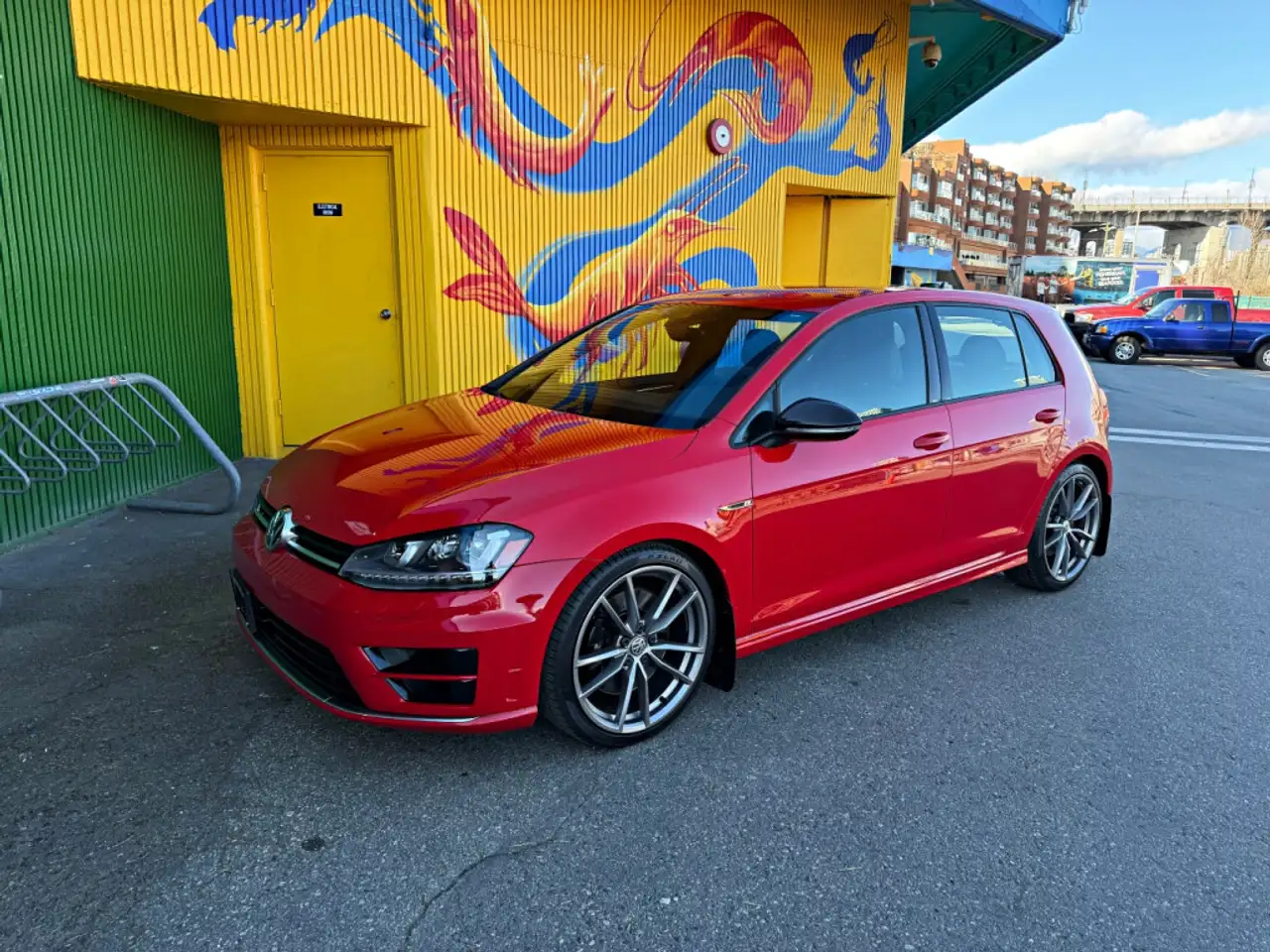 Volkswagen Golf R снимка Volkswagen Golf R