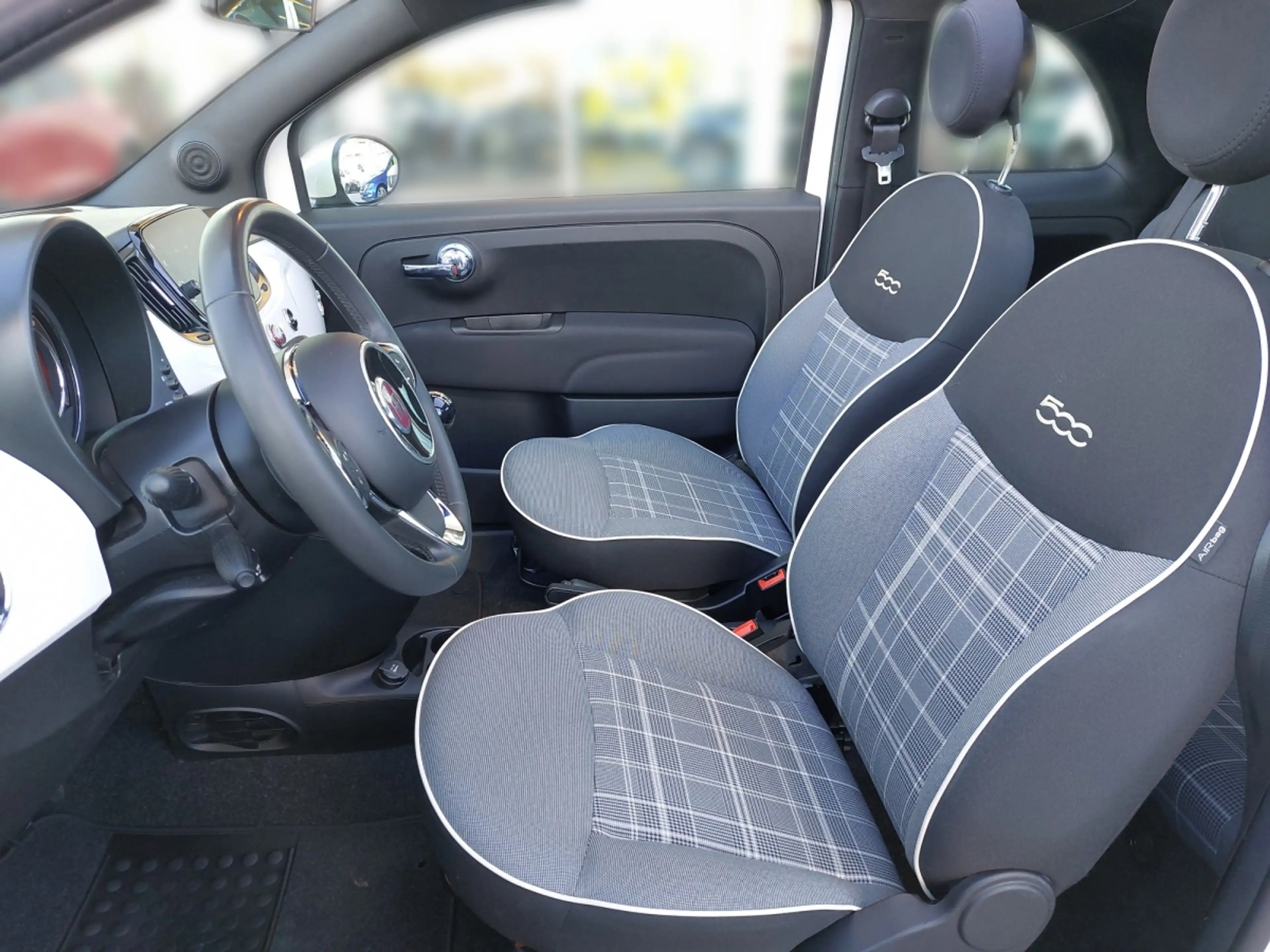 Fiat 500C FireFly Hybrid 70 Lounge — photo 5