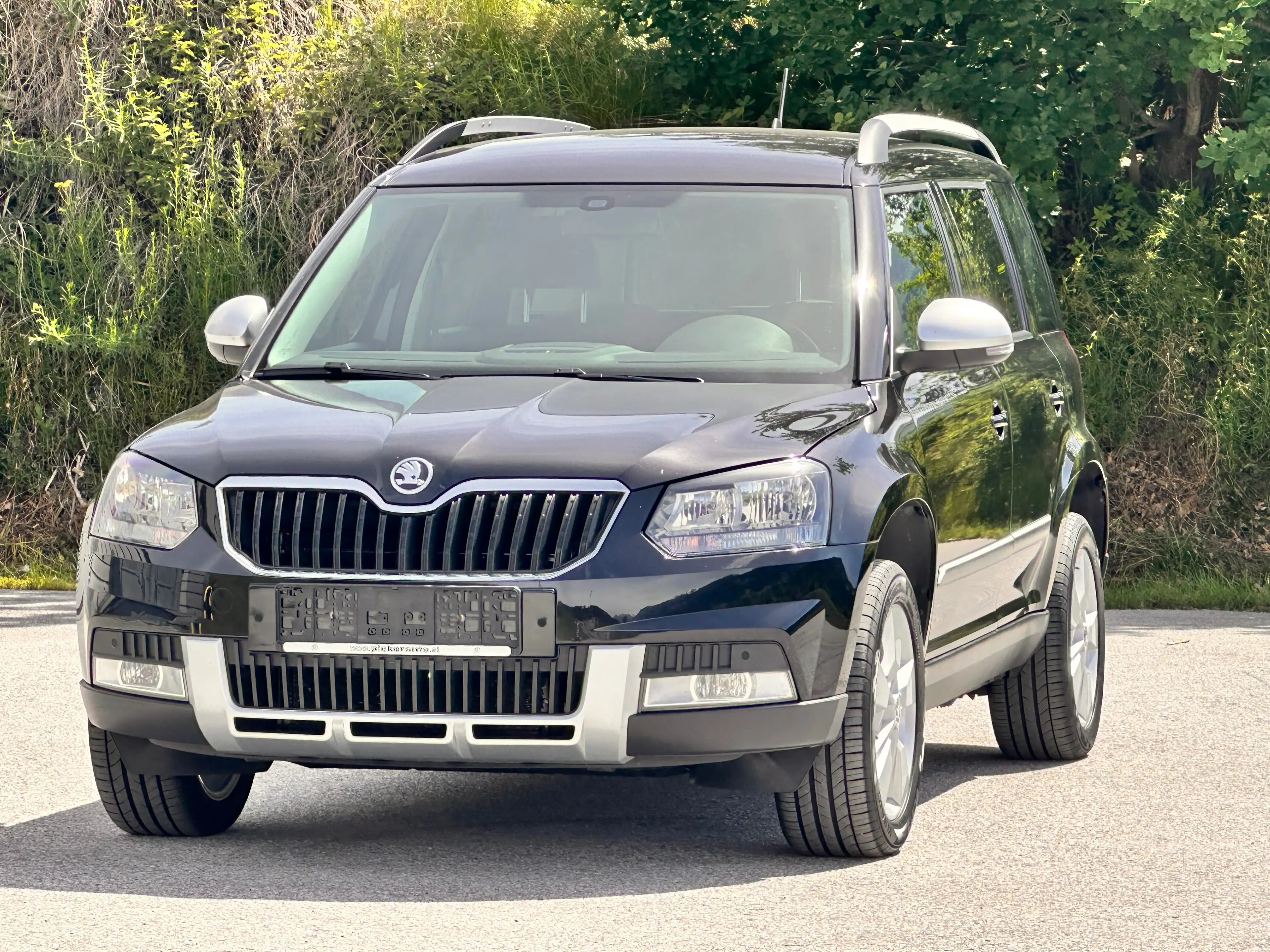 Skoda Yeti 2.0 TDI SCR Elegance Outdoor 4x4 / Klima / 135 tkm — photo 4