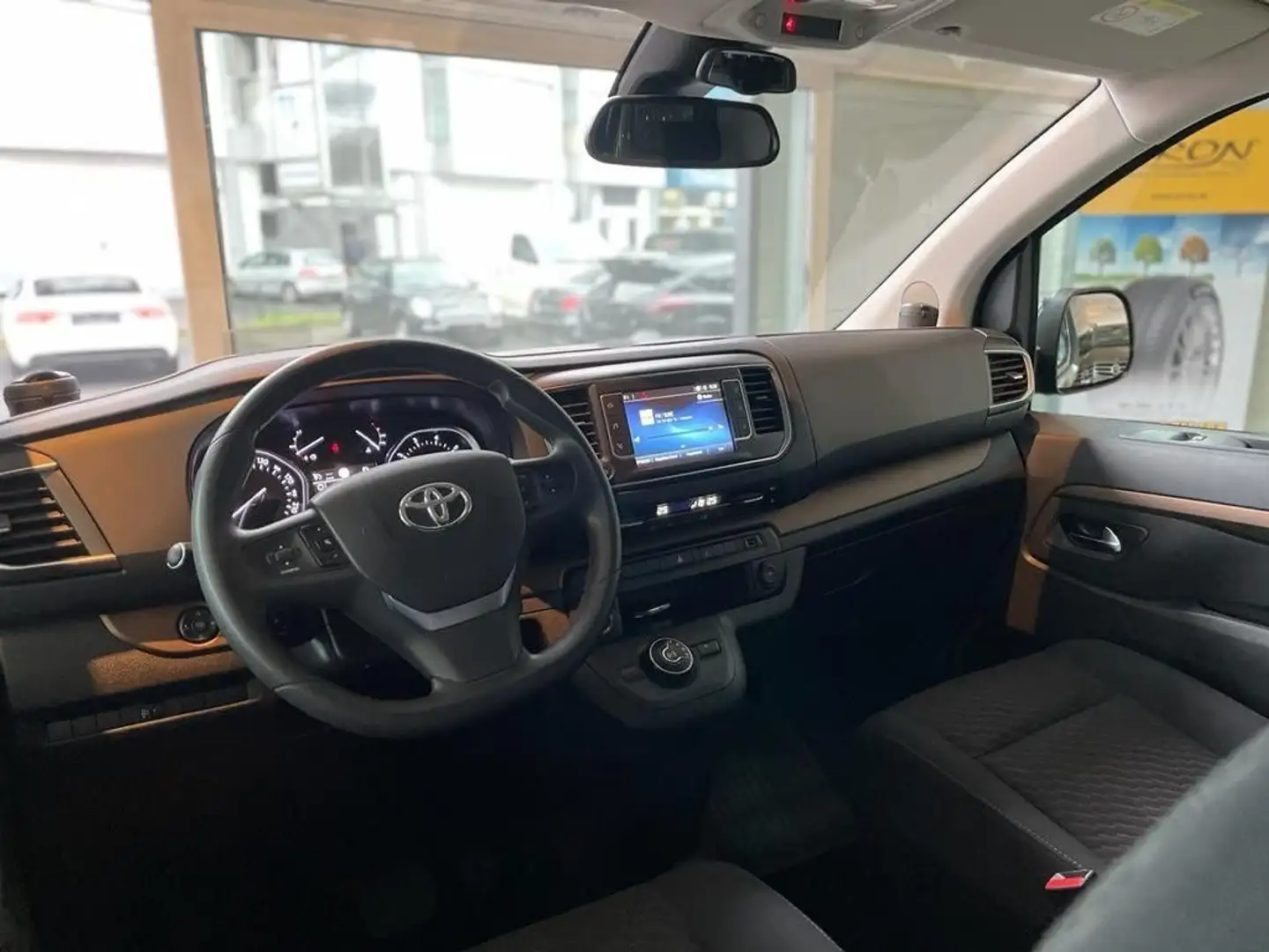 Toyota Proace Verso 2.0D 180 CV L1 D Comfort Negru - 2