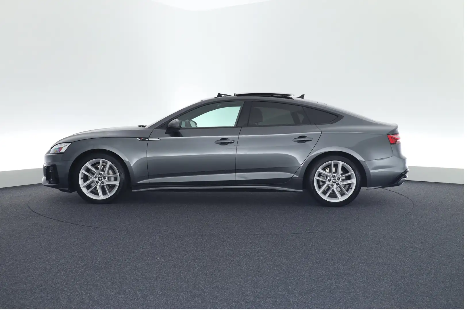 Audi A5 Sportback 40 TFSI 204pk S-Tronic 2x S-Line Virtual Grigio - 2