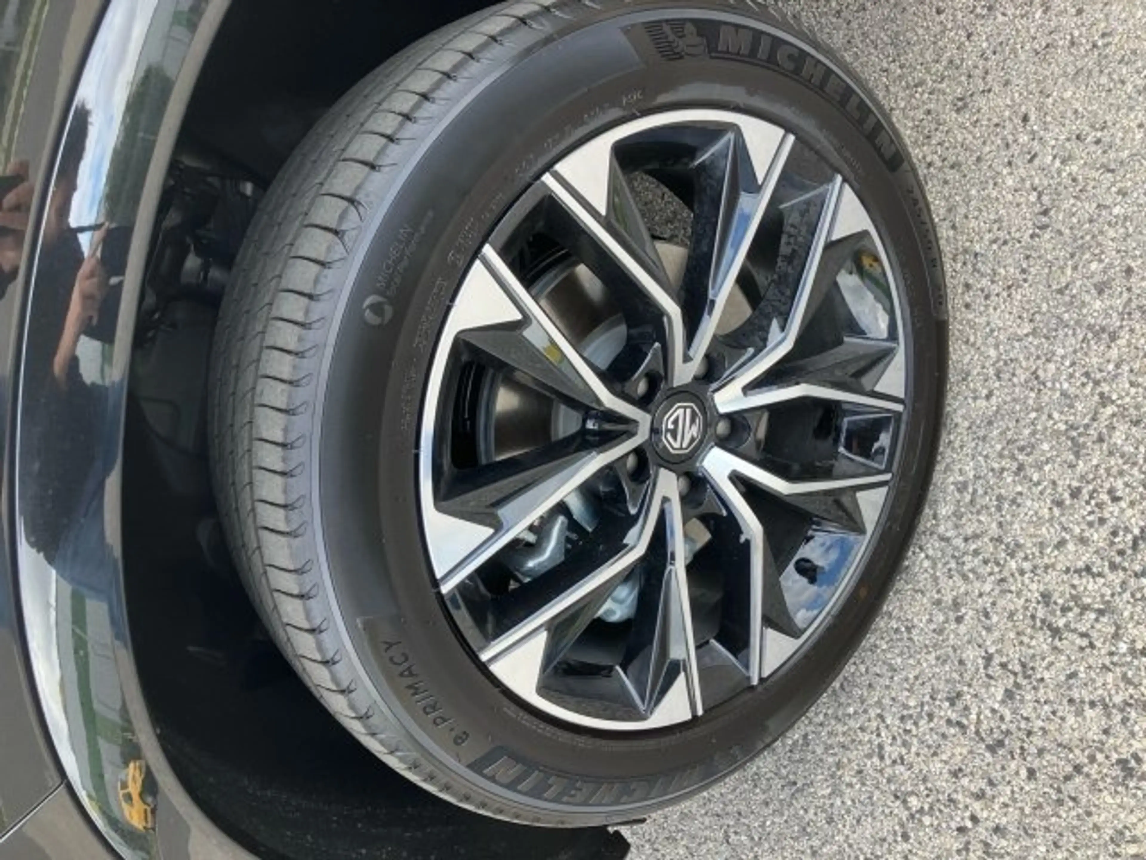 MG MGS9 PHEV Luxury MY25 — photo 8