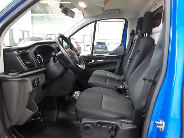 Ford Transit view 7
