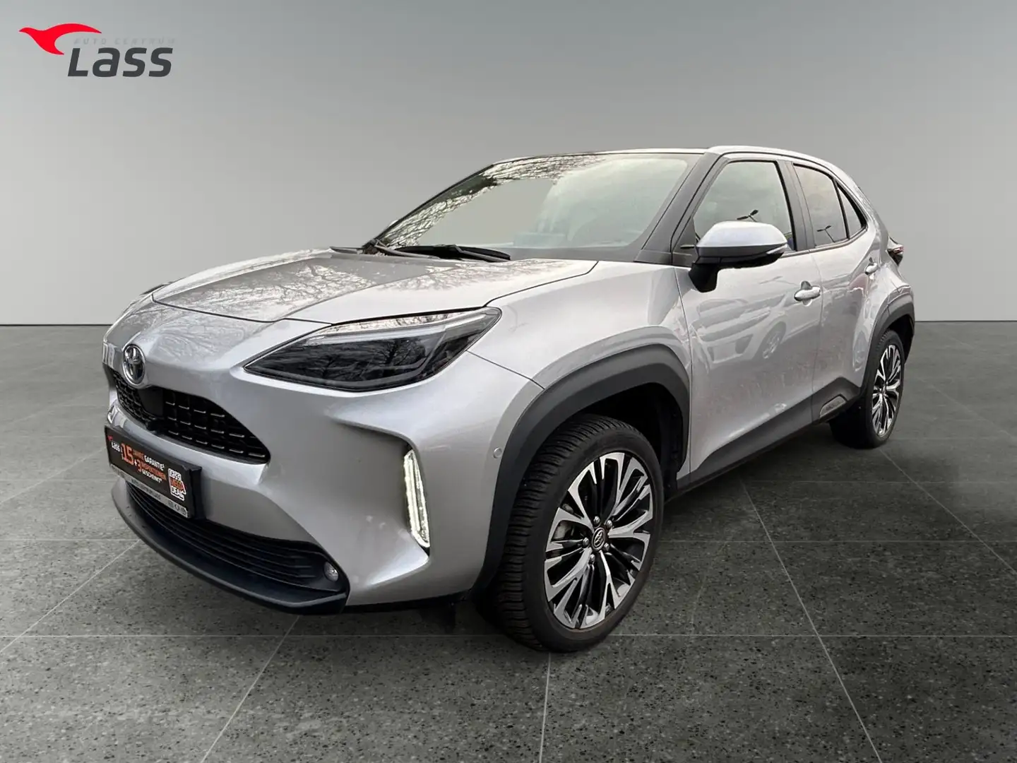 Toyota Yaris Cross 1.5 Elegant AHK ACC GJR Kamera Silber - 2