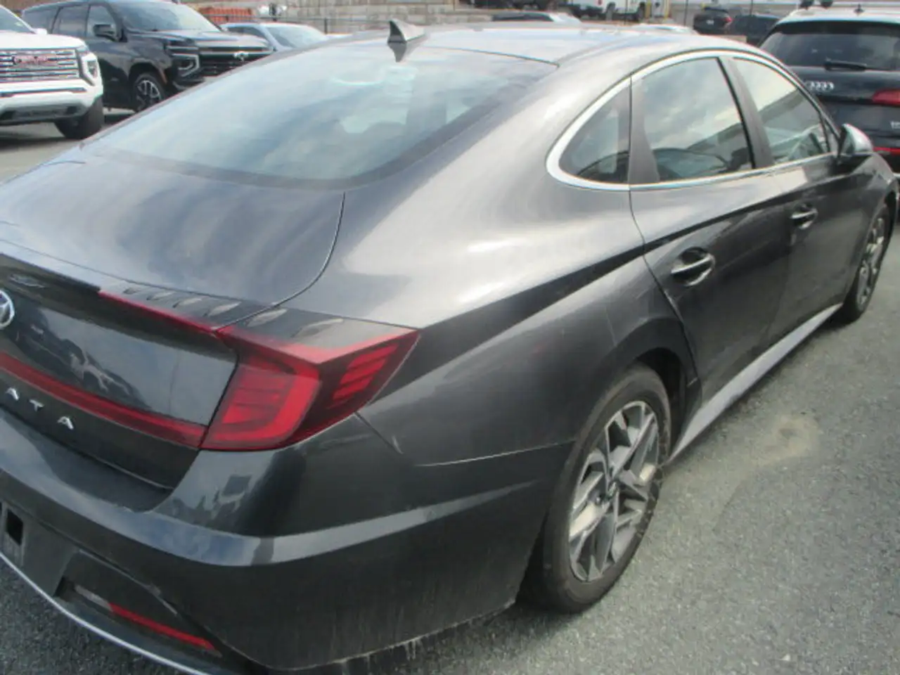 Hyundai SONATA photo Hyundai SONATA