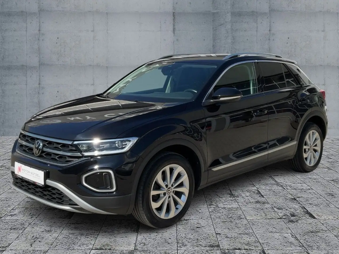 Volkswagen T-Roc 1.5 TSI DSG STYLE LED-Plus+NAV+RFK+SHZ+PLA Schwarz - 2