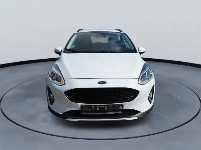 Ford Fiesta view 2