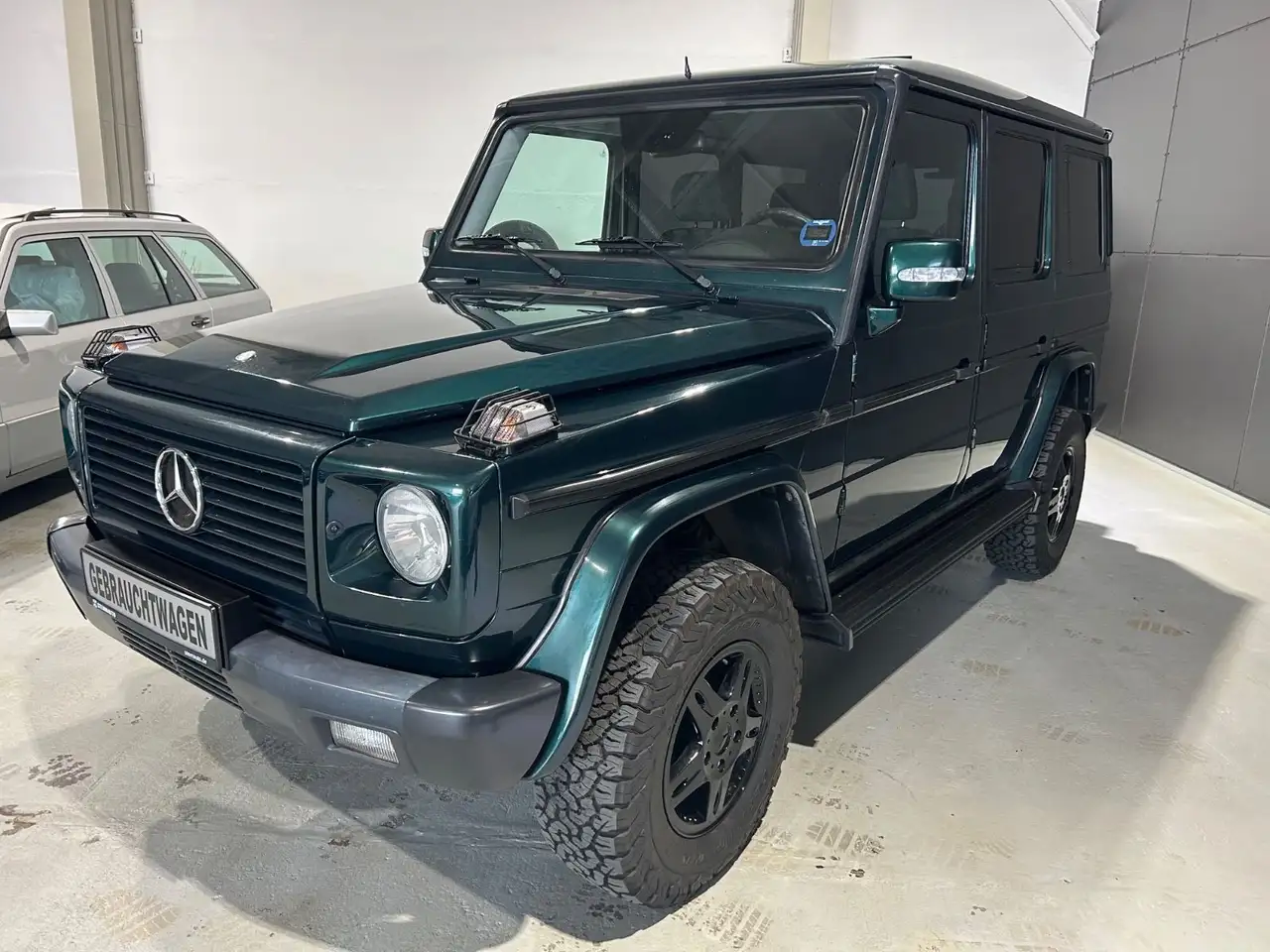 Mercedes-Benz G 270