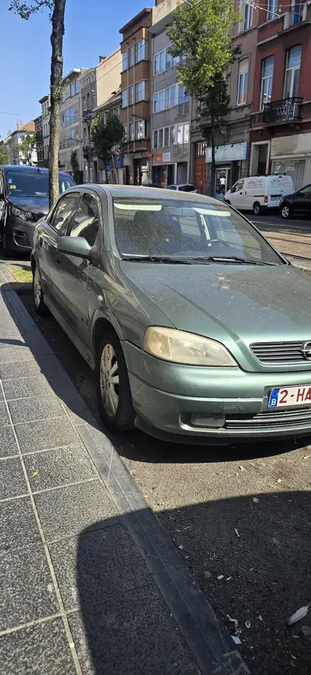 Opel Astra 1.6i XEL 16v Elegance, foto 3