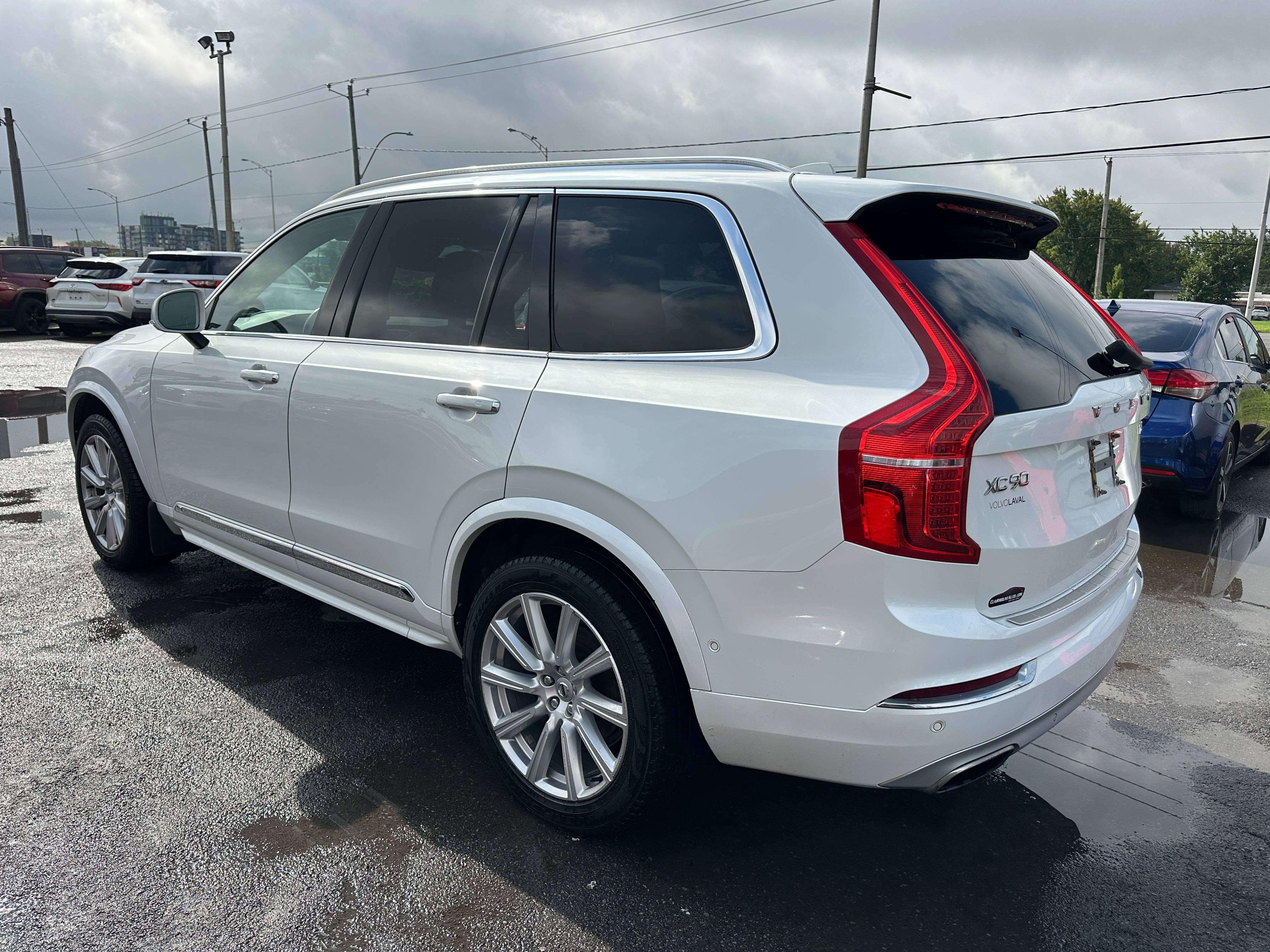 2017 Volvo XC90 T6 Inscription - Image 5