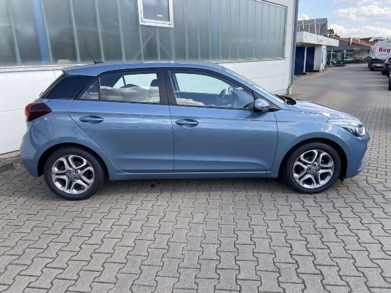 Hyundai i20 1.2 Trend 5-tg — photo 3
