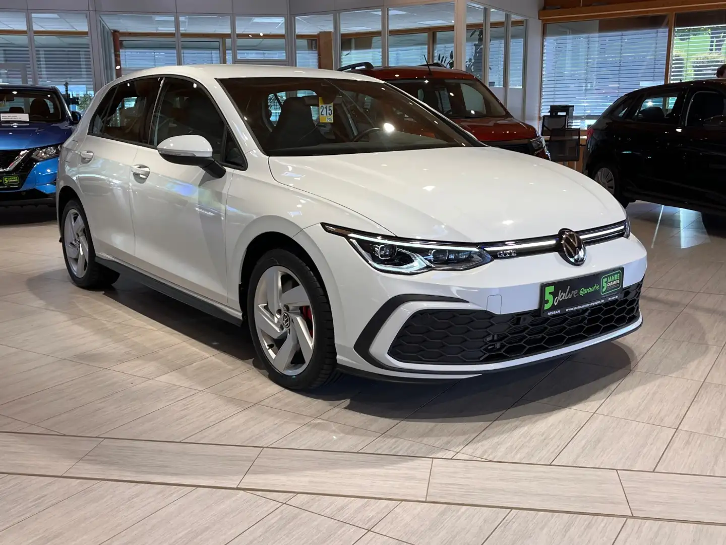 Volkswagen Golf VIII 1.4 GTE e LED Navi PDC SitzH WinterP White - 2