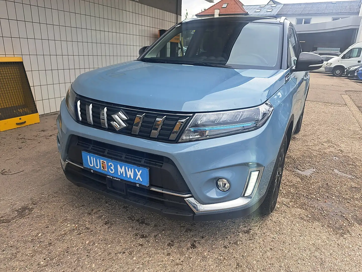 Suzuki Vitara 1,5 Hybrid ALLGRIP 6AGS flash Blau - 2