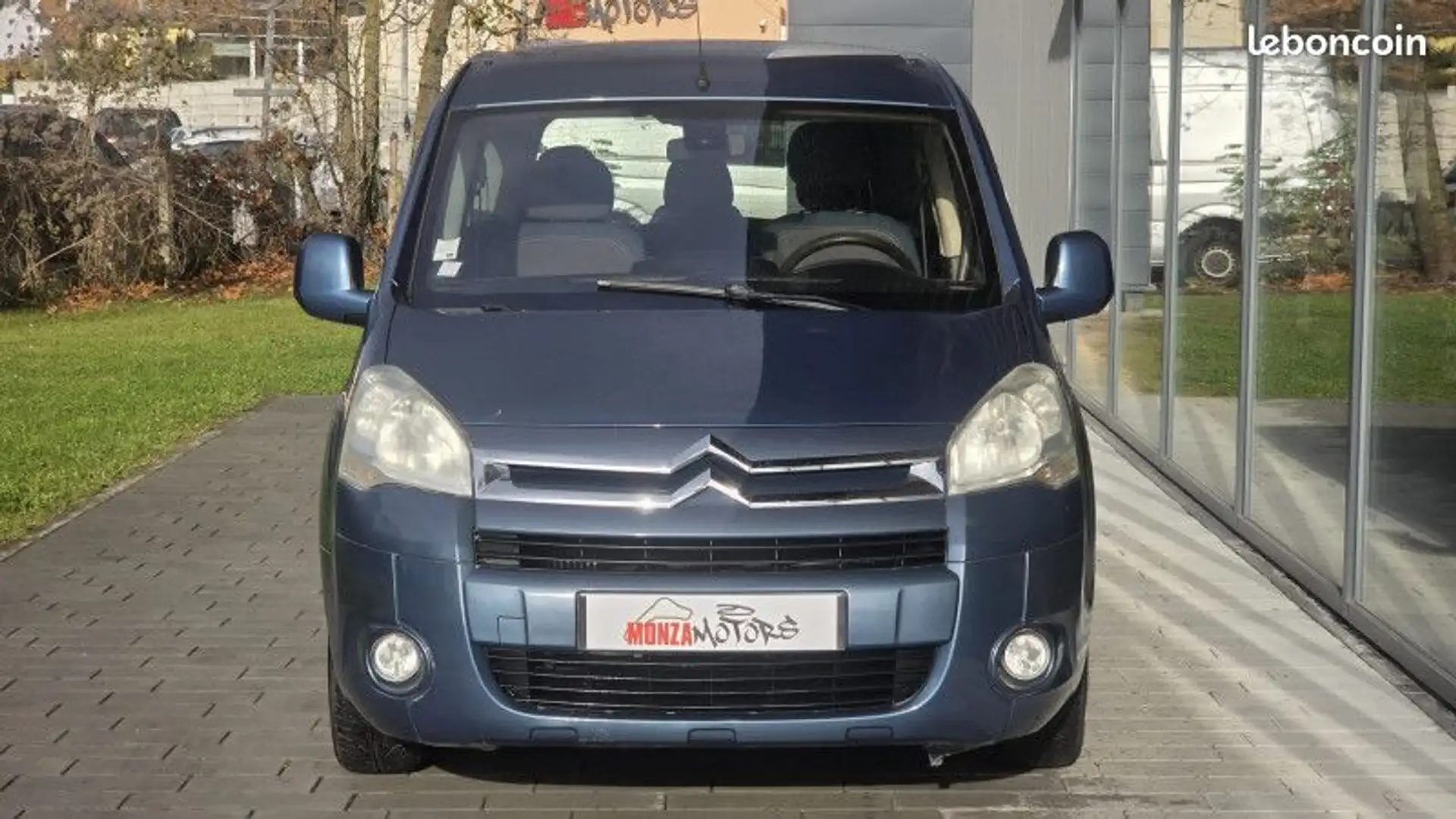 Citroen Berlingo 1.6 HDI92 MULTISPACE 5P Bleu - 1