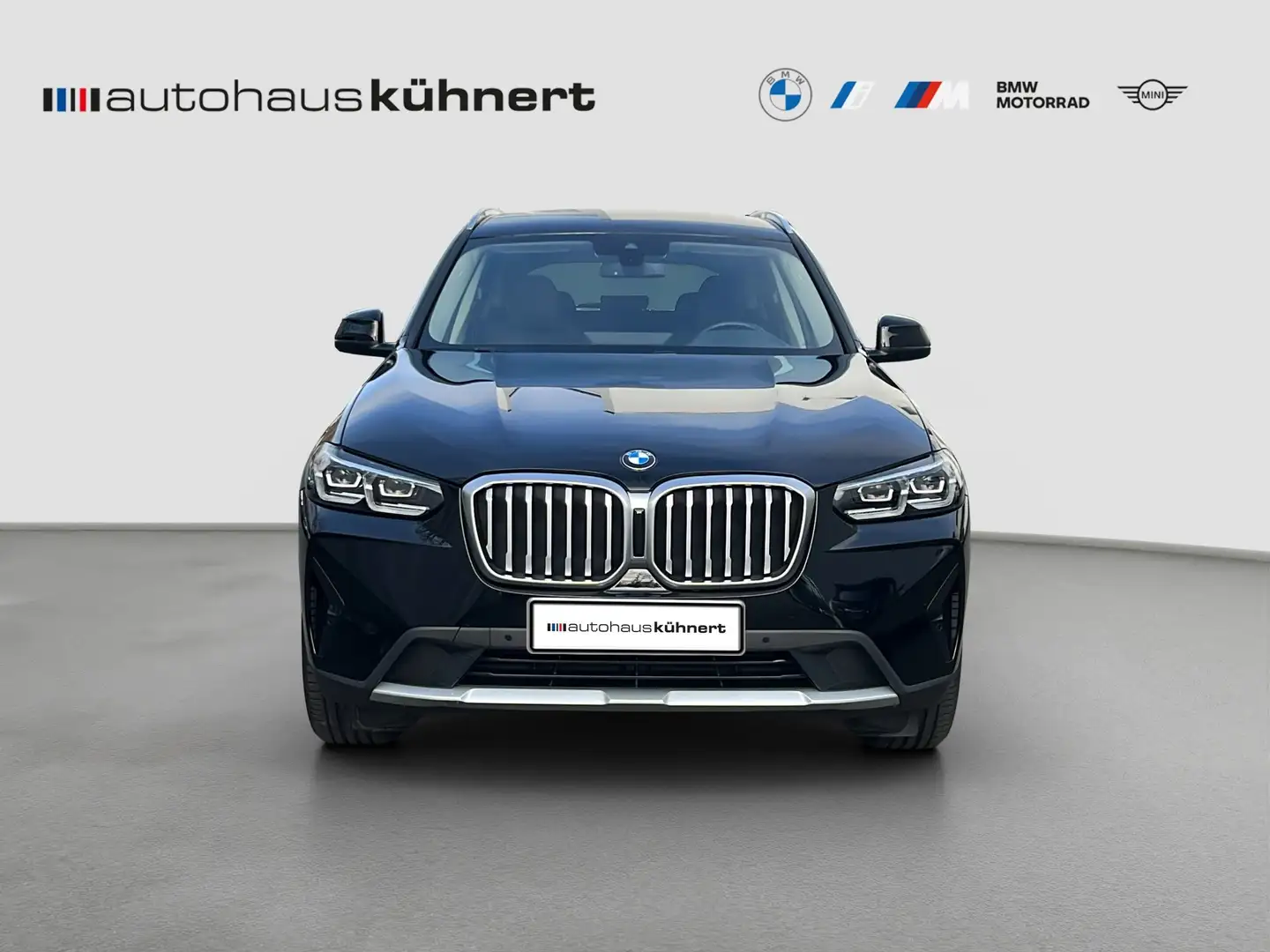 BMW X3 xDrive 20d LED AHK Navi ParkAss RFK SitzHzg Schwarz - 2