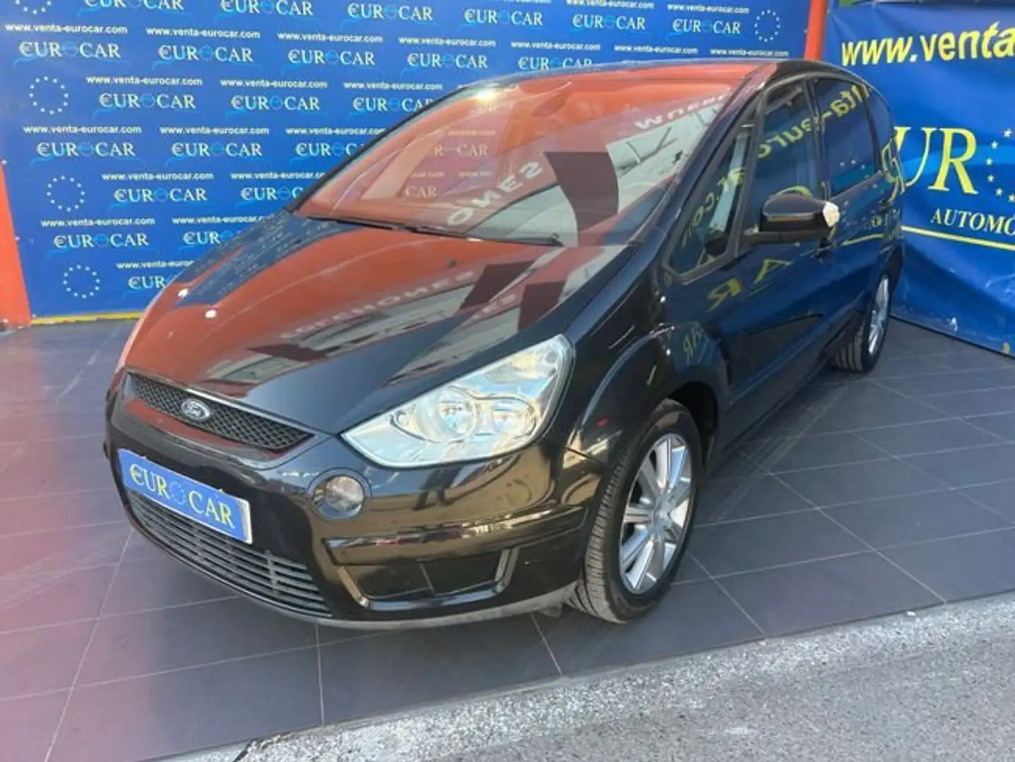 Ford S-Max 2.0TDCi Trend Zwart - 1