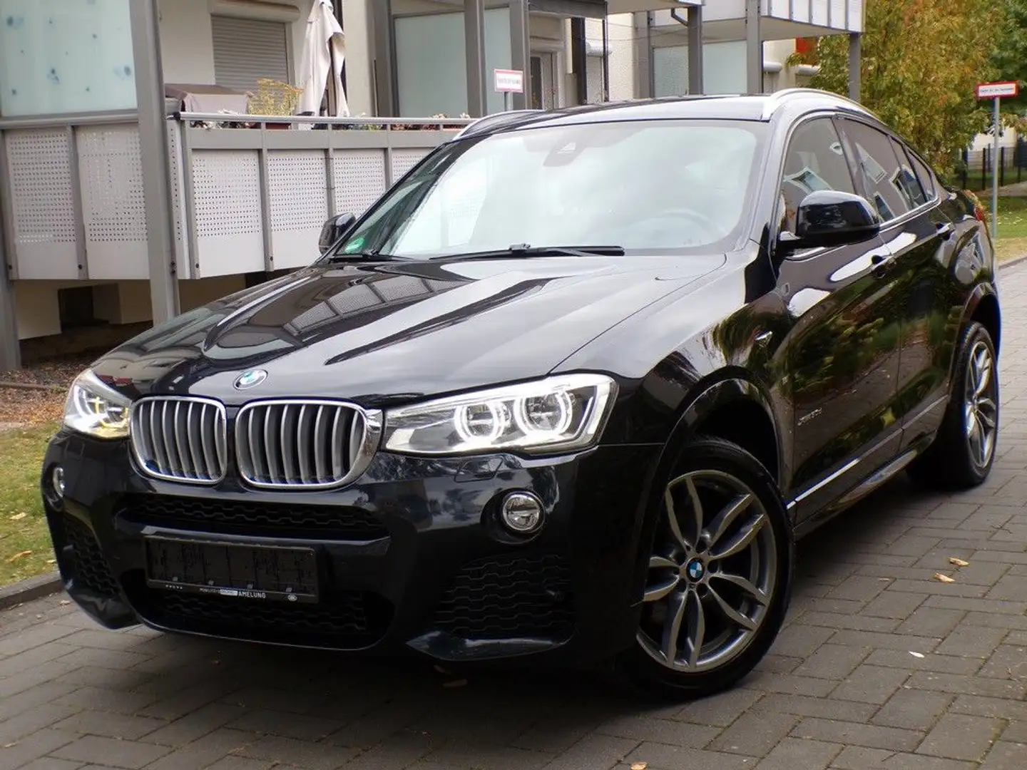 BMW X4 xDrive 30d"M Sport"/Leder/Kamera/HUD/LED/AHK Schwarz - 1