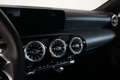 Mercedes-Benz CLA 180 AMG Line Zwart - thumbnail 6