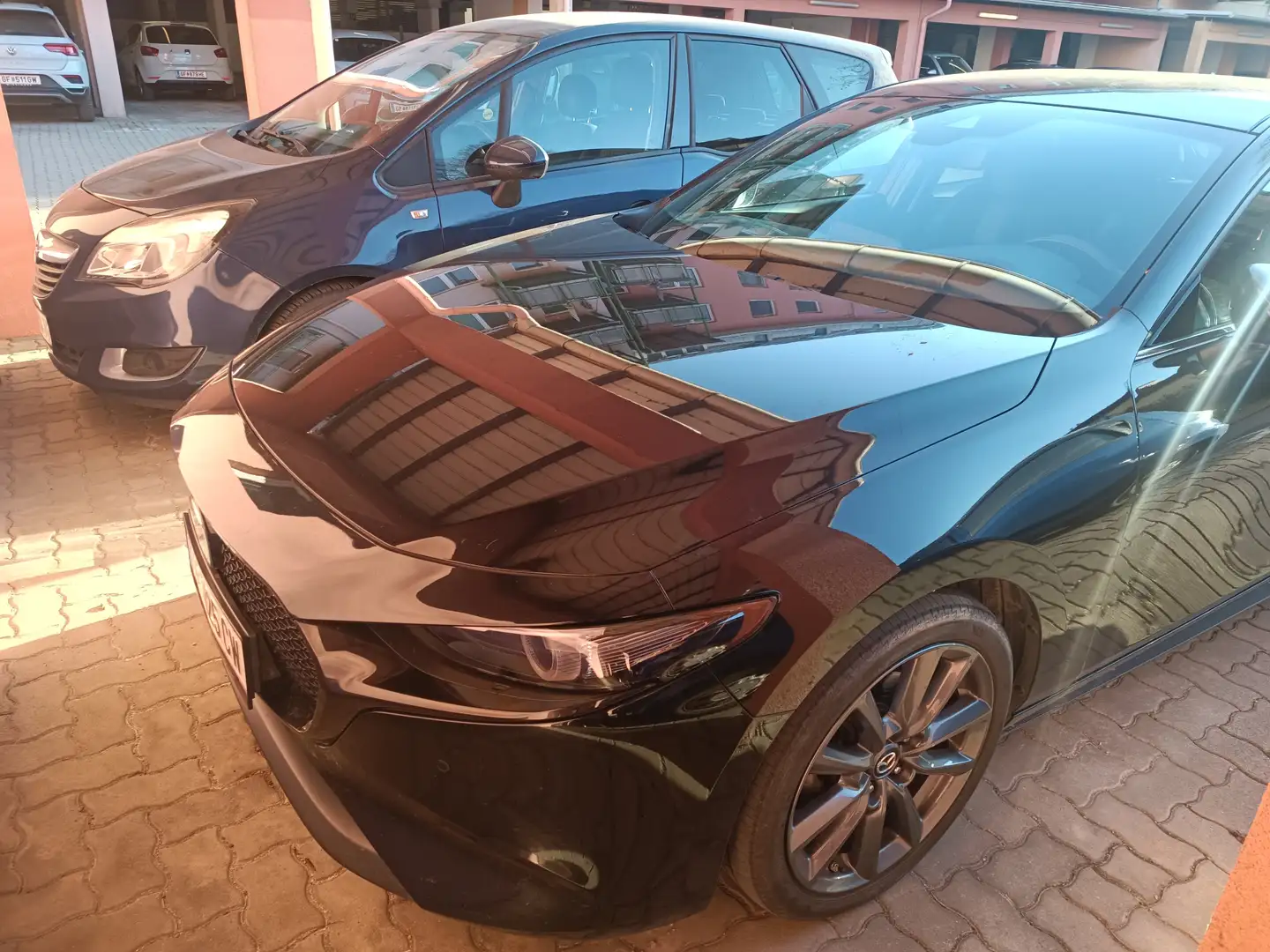 Mazda 3 Mazda 3 e-Skyactiv-G122 Comfort  Comfort Schwarz - 1