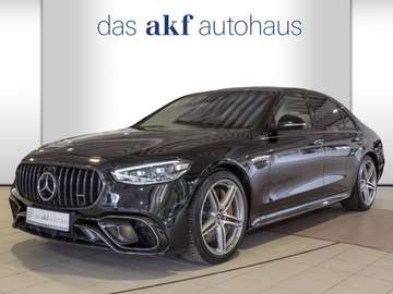S-CLASS E PERFORMANCE PHEV V8