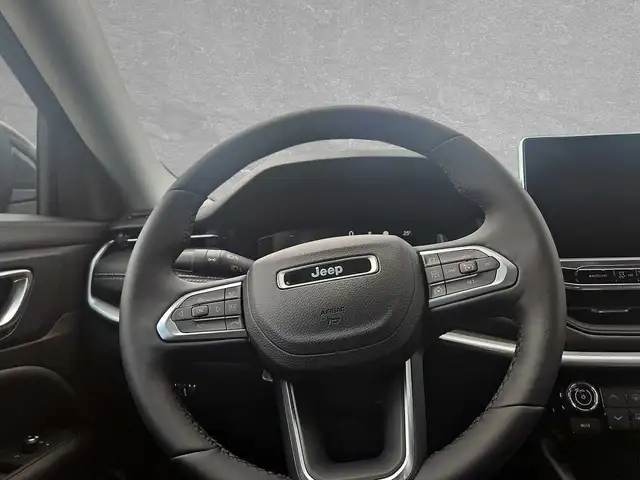 Jeep Compass view 11