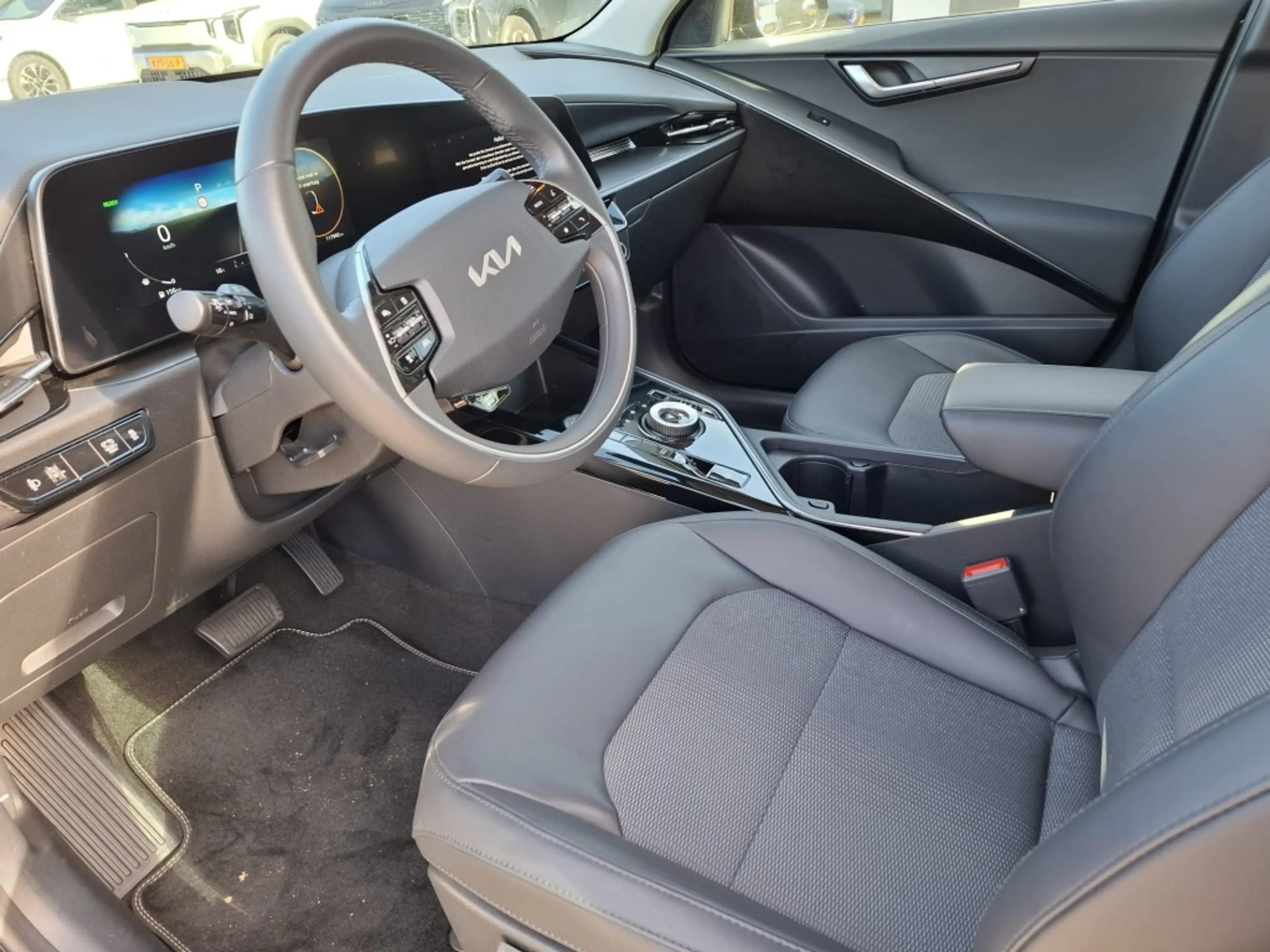 Kia Niro 1.6 HEV Dynamicline — photo 10