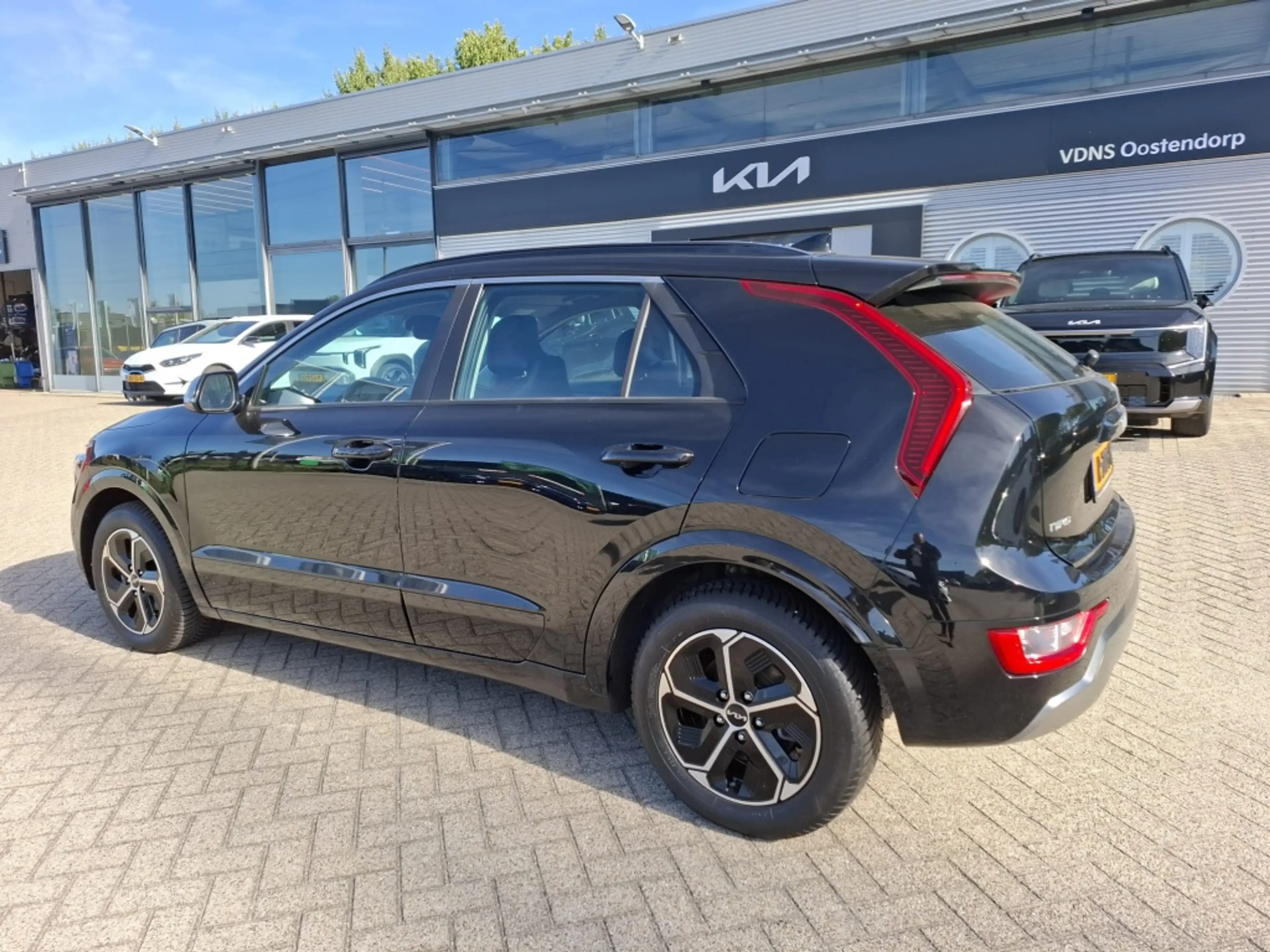 Kia Niro 1.6 HEV Dynamicline — photo 2