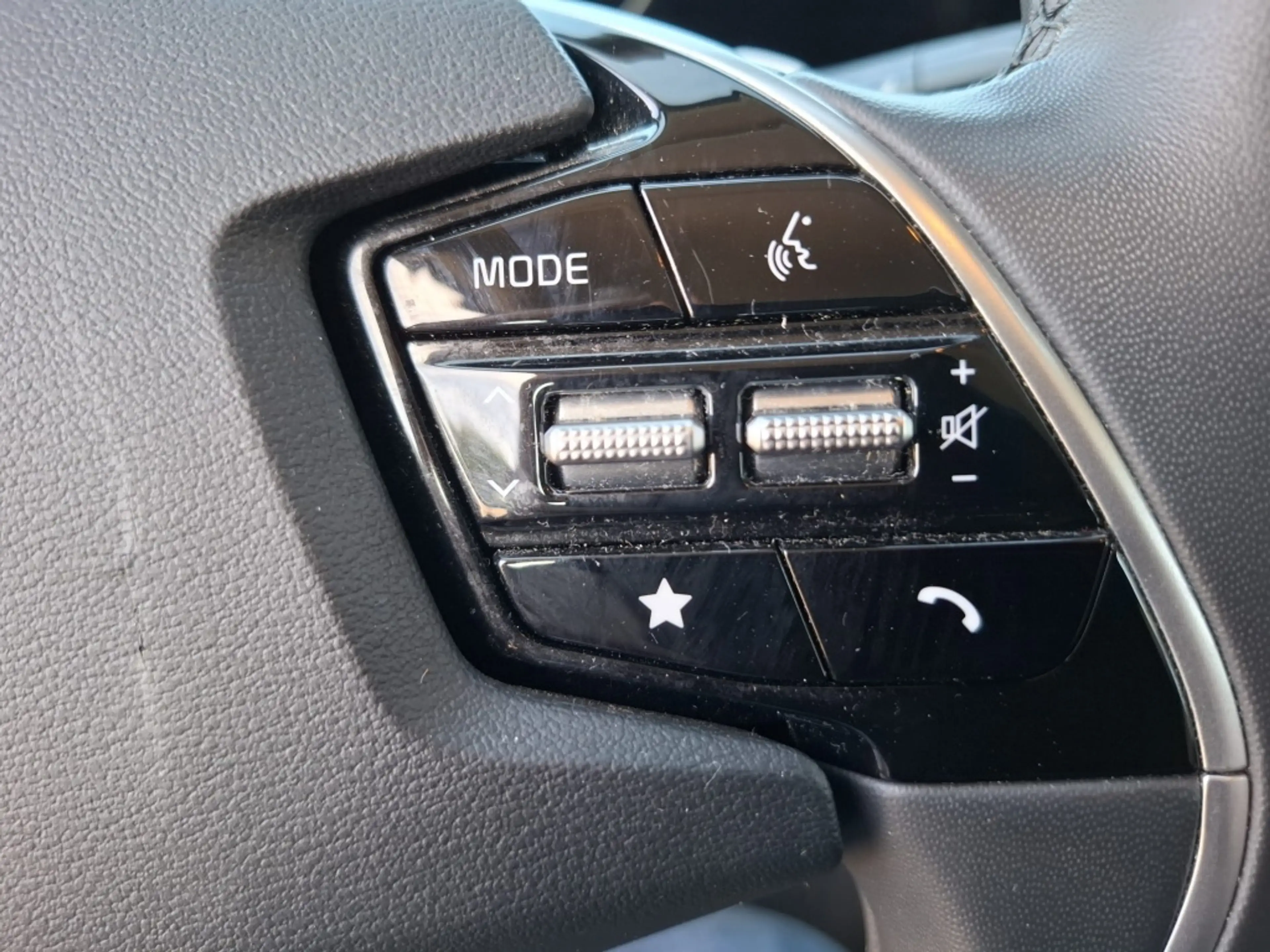 Kia Niro 1.6 HEV Dynamicline — photo 13