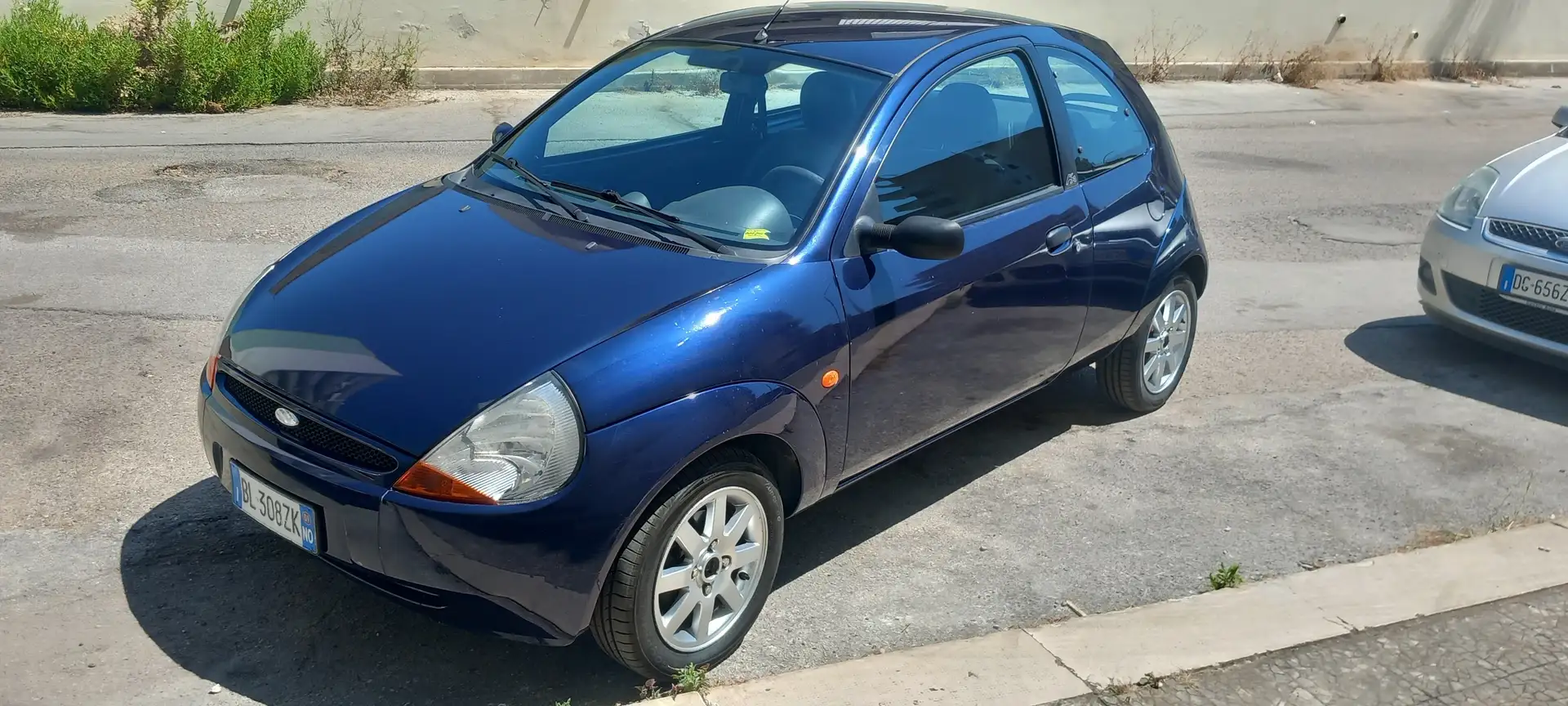 Ford Ka/Ka+ 1.3 Collection s/CL,clima Modrá - 1