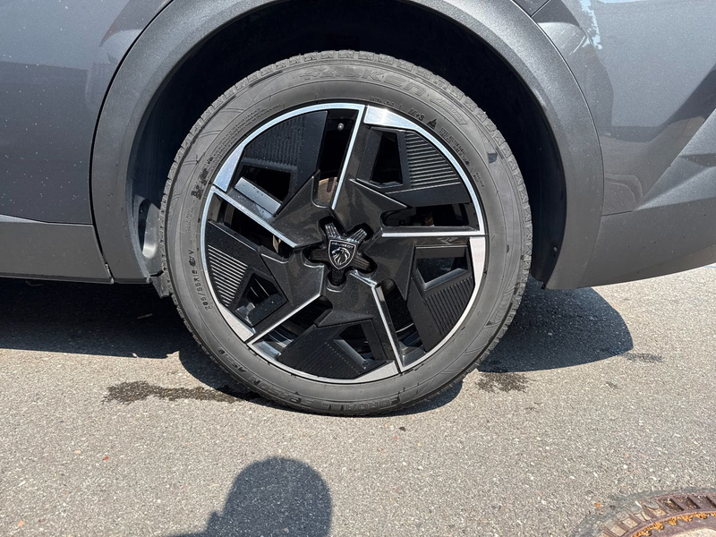 Peugeot 408 GT Leder 360°Kamera Schiebed. Massagesitz — photo 6