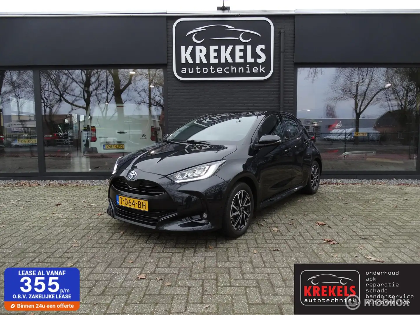 Toyota Yaris 1.5 Hybrid Dynamic | Automaat | Team-D Schwarz - 1