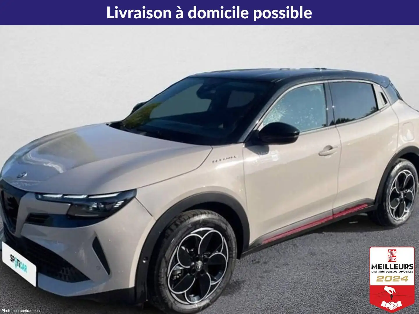 Alfa Romeo Junior Elettrica 156 ch speciale Blanc - 1