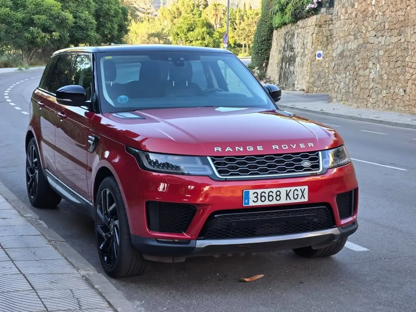 Land Rover Range Rover Sport Range Rover Sport 3.0TDV6 HSE Aut. HSE Rojo - 2