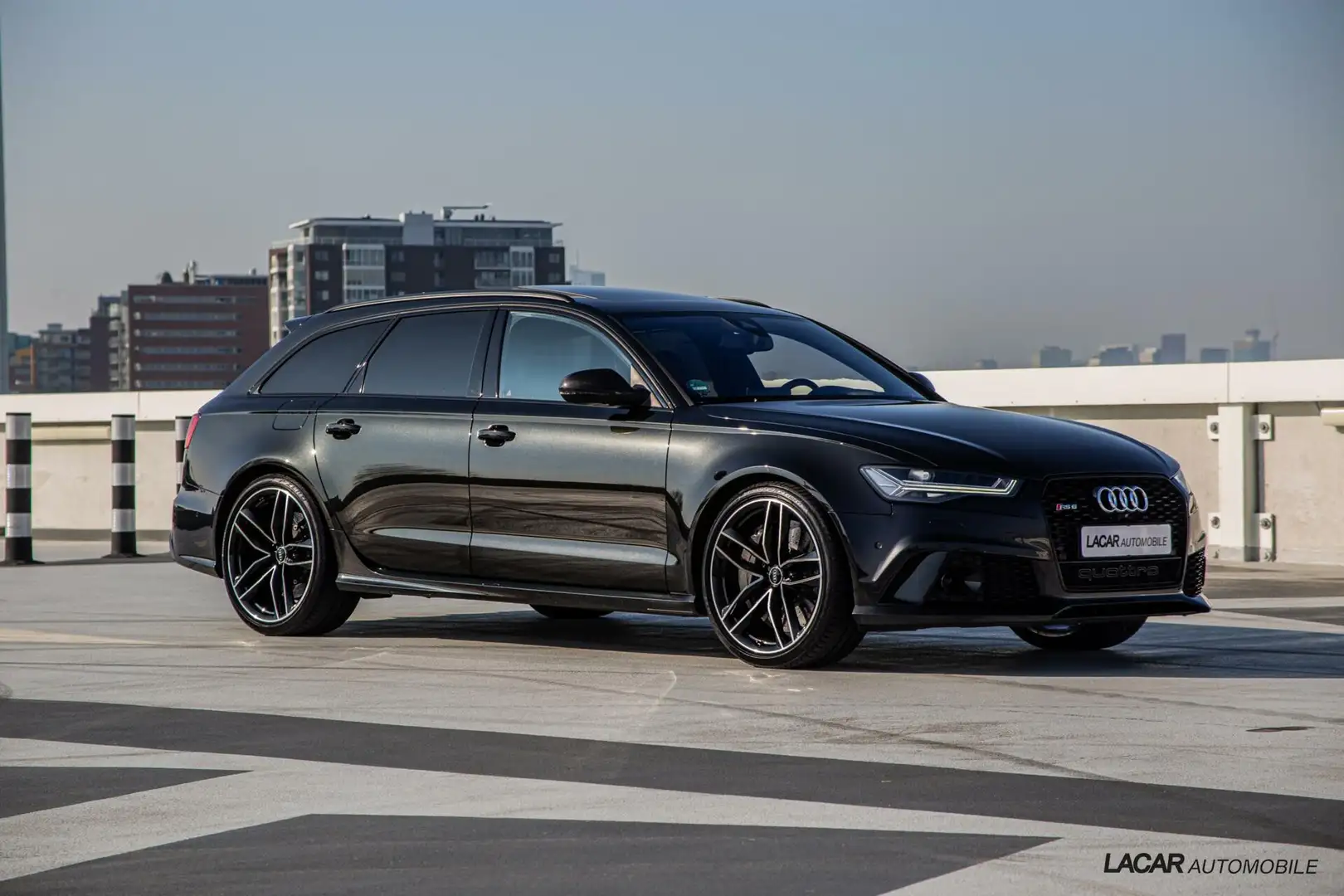 Audi RS6 Avant 4.0 TFSI RS 6 quattro Performance I B&O Adv. crna - 2