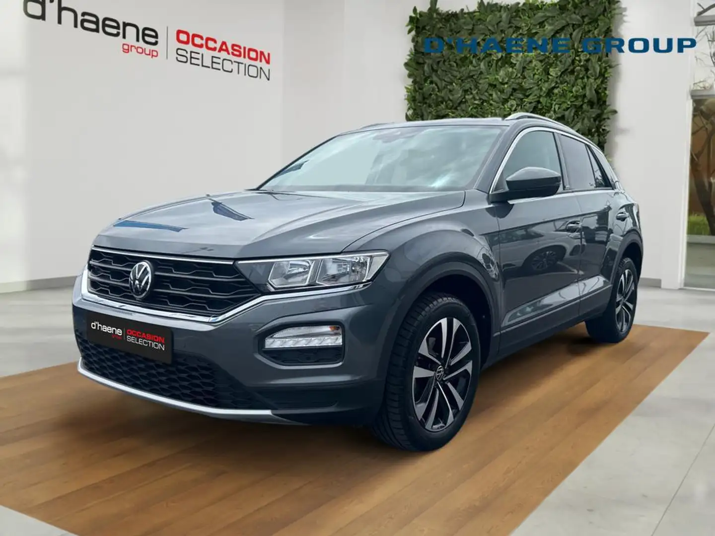 Volkswagen T-Roc T-Roc UNITED 1.0 OPF 81 kW (110 ch) 6 vitesses man Gris - 1