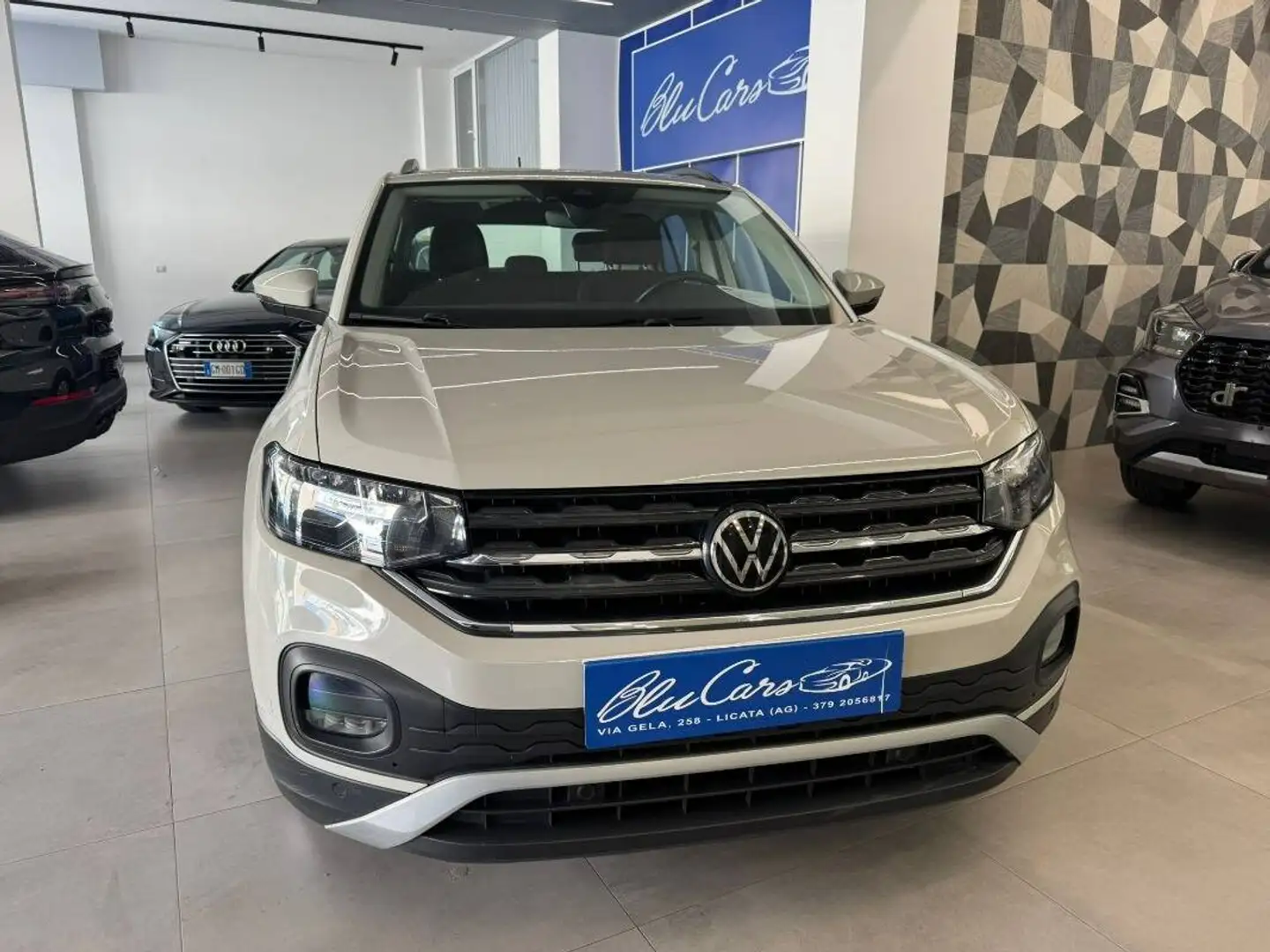 Volkswagen T-Cross 1.0 tsi Advanced 110cv dsg Gris - 2