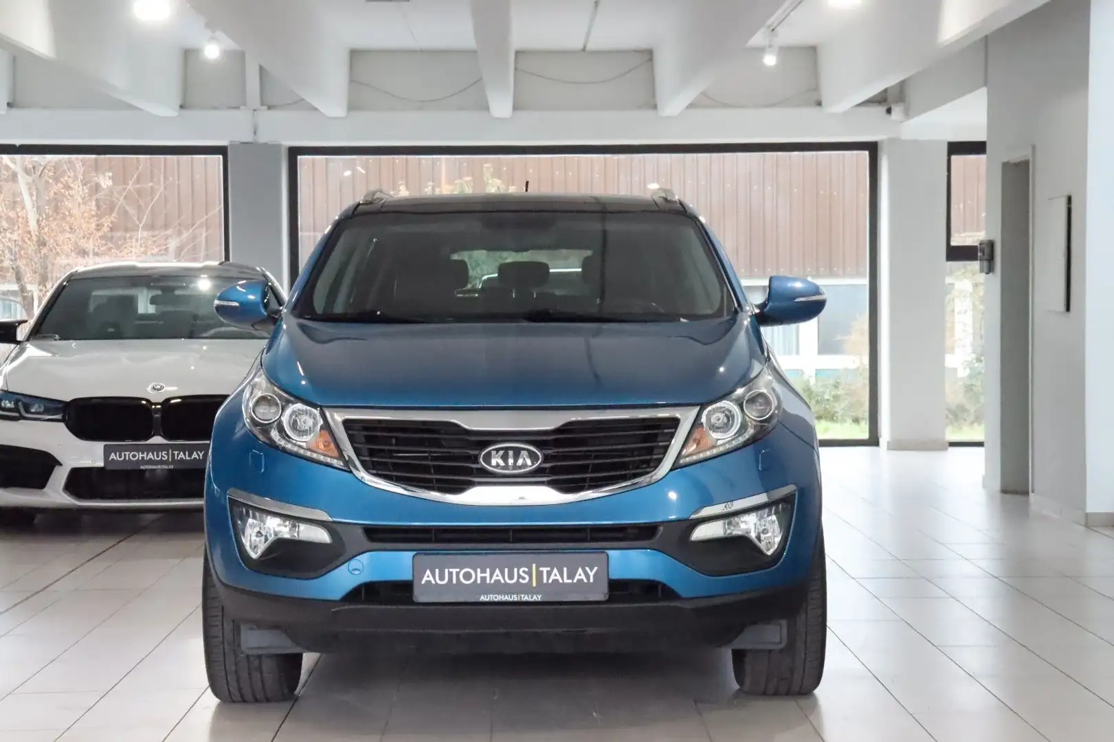 Kia Sportage Spirit 2WD Pano*KAM*Navi Blau - 2